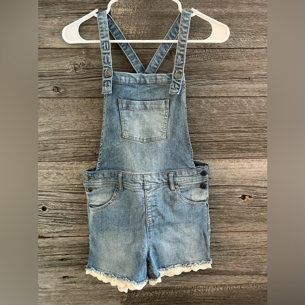Cat & Jack Denim Short Overalls Size 10/12 - Picture 3 of 10